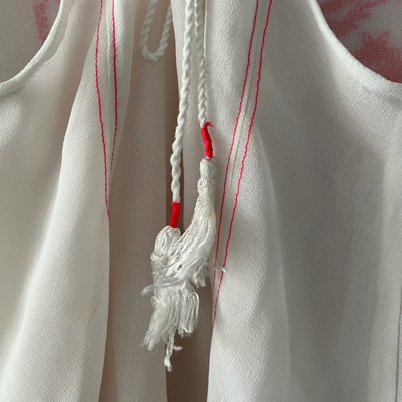 Dreamy white tank top - Picture 3 of 4